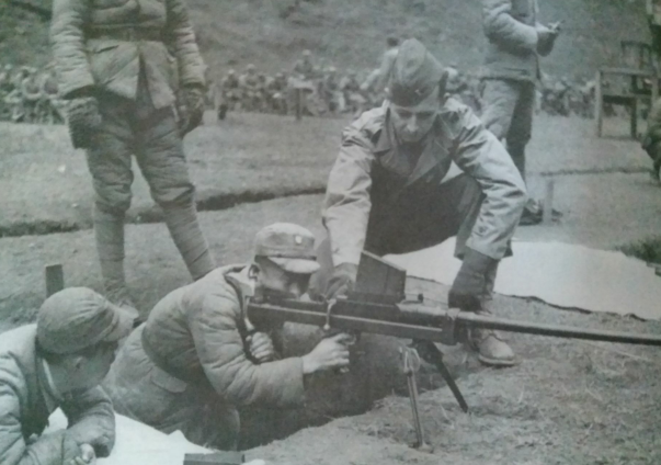 1944年反攻滇西的中国远征军是如何组建和装备的？