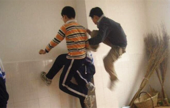 国内思想周报｜反霸凌不能以牙还牙，龙应台回应《我的祖国》