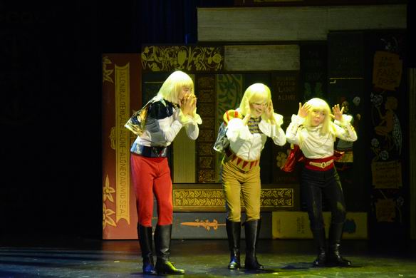 开心麻花音乐剧《小矮人》首演，你绝没看过这样的童话！