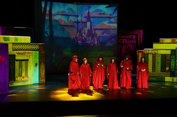 开心麻花音乐剧《小矮人》首演，你绝没看过这样的童话！