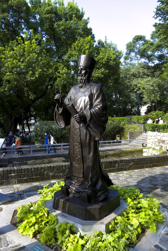 马克·波罗雕像。/视觉中国