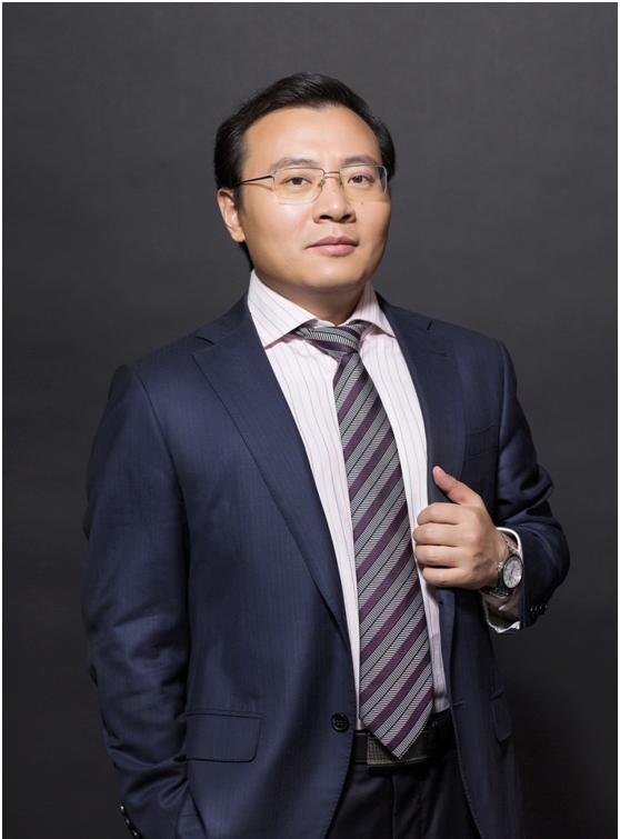 对话任泽平：每次做判断前都会去长跑，有时候人需要信仰