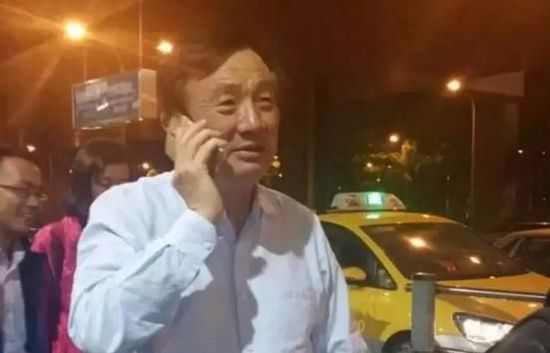 吴晓波：对任正非排队等出租、宗庆后坐动车二等座你怎么看