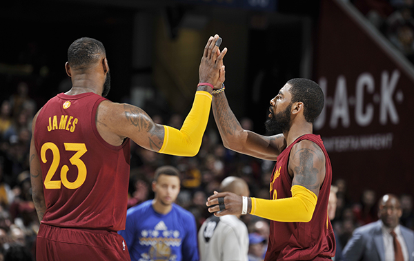 张佳玮｜骑士VS勇士：我们还能要求更刺激的圣诞大战吗？