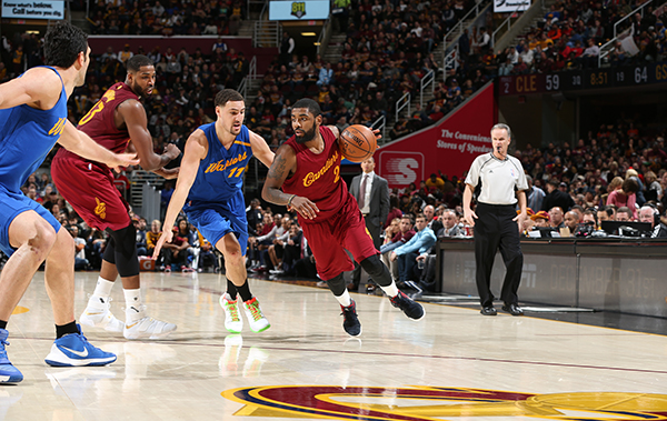 张佳玮｜骑士VS勇士：我们还能要求更刺激的圣诞大战吗？