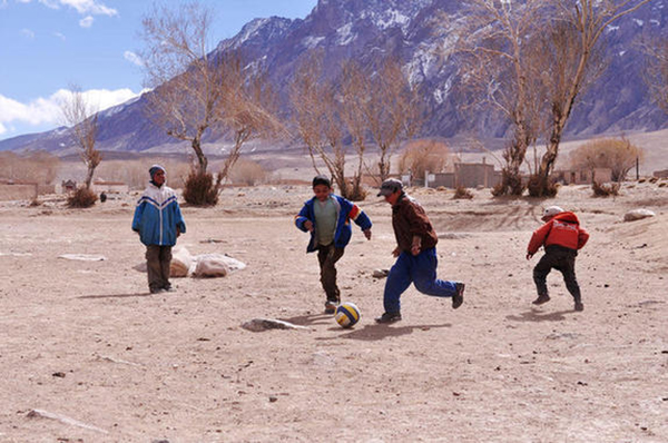 这些新疆天才为什么难在中超立足？日本教练说了句大实话