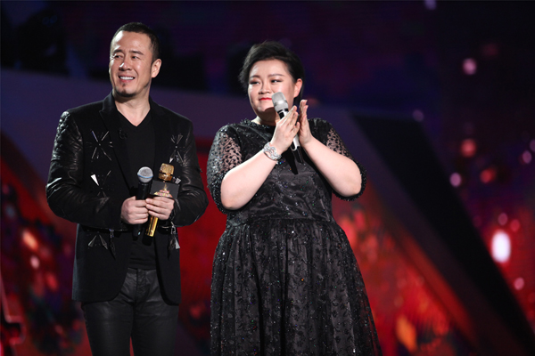 看电视丨《天籁》《爸爸4》迎收官，跨年晚会“不走寻常路”