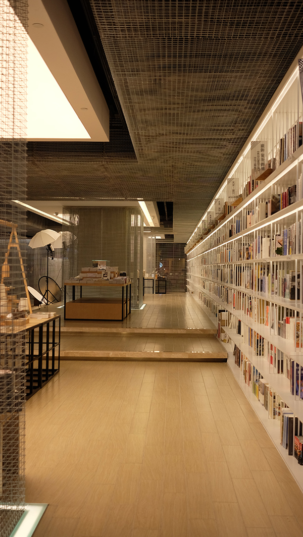 书店测评︱这是颜值最高的一家言几又