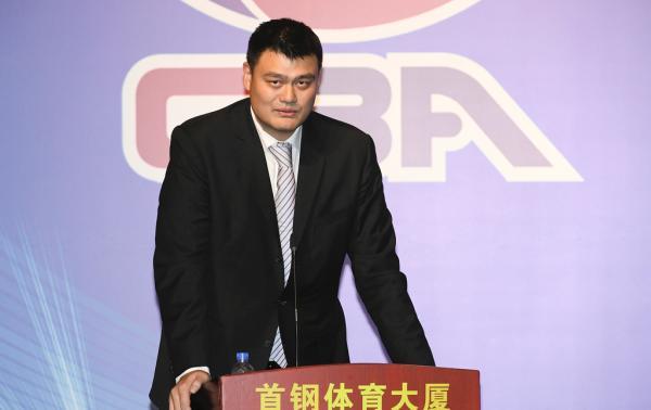 姚明出任“篮协主席+男篮主帅”？体育总局要让他当榜样？