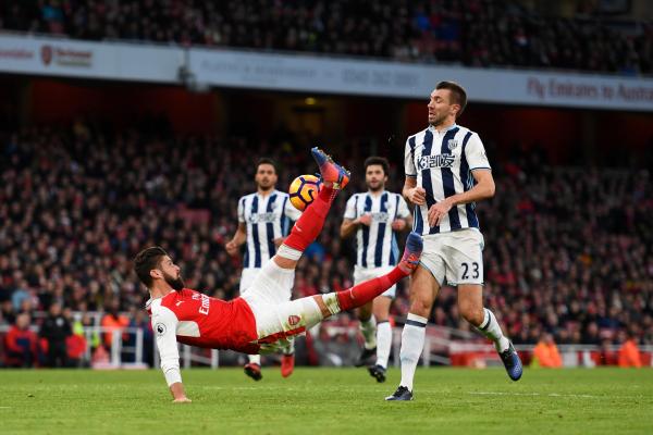 吉鲁这球该怎么“吹”？新年第一天，年度最佳进球没悬念了