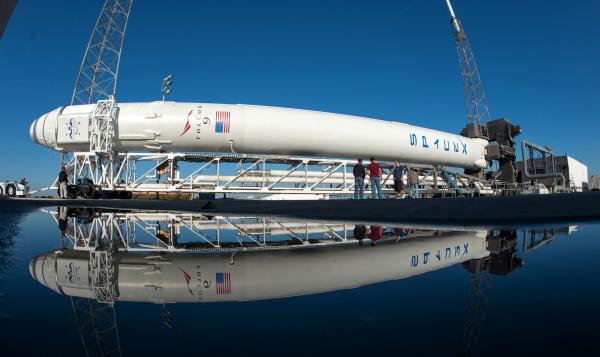 拖垮摩托罗拉的“铱星”回来了：由SpaceX一箭十星发射