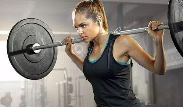 国外跑步装备智能到如此地步，我们怎么能还天天“裸跑”