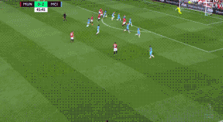 从巴萨“墙叔”沦为英超段子王，布拉沃是被瓜迪奥拉毁了？