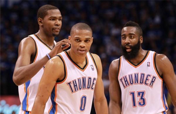 张佳玮｜威少跑得比谁都快，但哈登却能慢下来