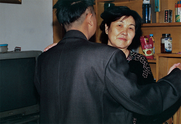 眼光｜二〇一六新锐摄影奖：“给出乎意料又等待已久的作品”