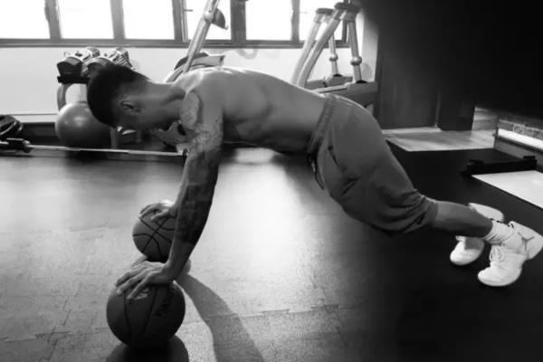 太燃！10个月健身，余文乐是怎么练过来的？