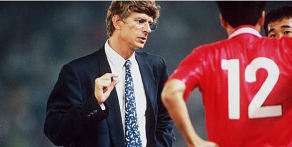 中超“烧钱”有错吗？日本足球崛起秘诀就是花钱买外援