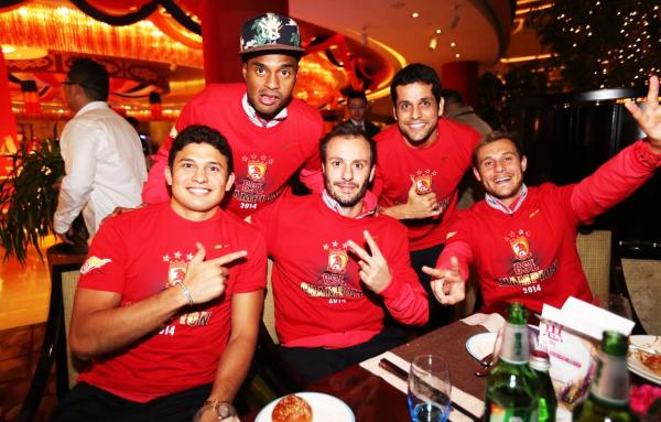 人民日报再批中超“烧钱”：刻意炒作自己还是真正发展足球？