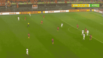 “最嫩”国足0比2输冰岛，王健林：中国杯不敢请水平太高的