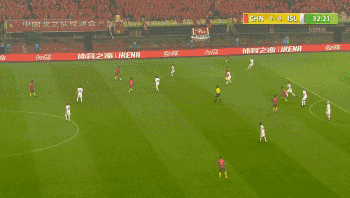 “最嫩”国足0比2输冰岛，王健林：中国杯不敢请水平太高的