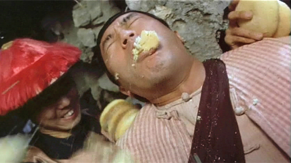 澎湃联播|违规上课被举报？来人，喂公子吃饼！