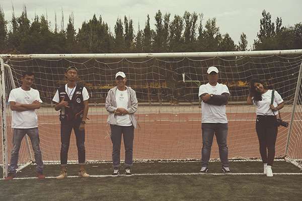 对话｜一个新疆草根导演和他的纪录片《中国最遥远的足球》