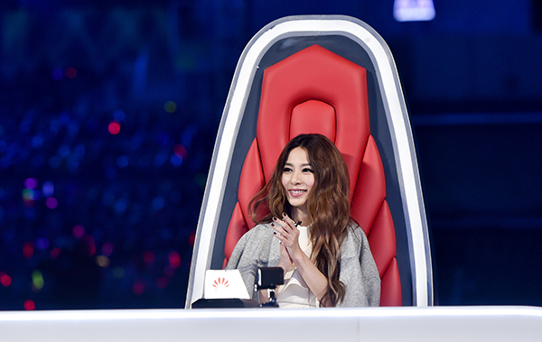看电视｜《梦想的声音》收官歌会，张靓颖来了