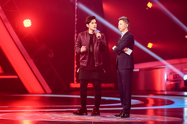 看电视｜《梦想的声音》收官歌会，张靓颖来了