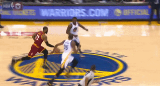 勇士终于找到骑士命门？胜负手在杜兰特和帕楚利亚的绝妙挡切