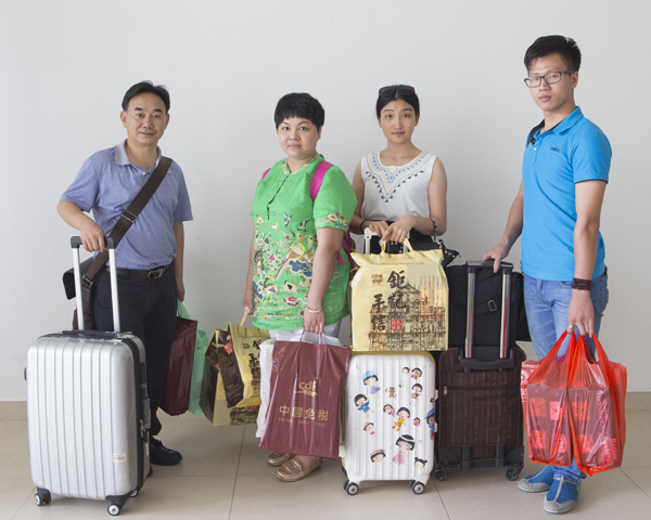 看展览｜聚焦海关摄影：独特语“境”，微观中国故事