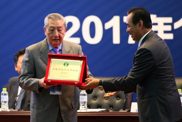 蔡振华承认地方足协改革缓慢，没了“权”连生存都成问题