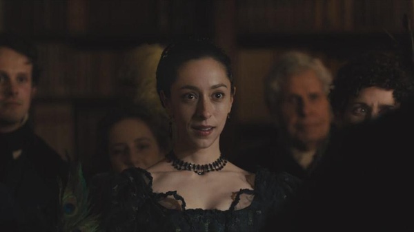 汤姆·哈迪和老爸写的历史剧《禁忌》，把孤胆英雄发挥到极致