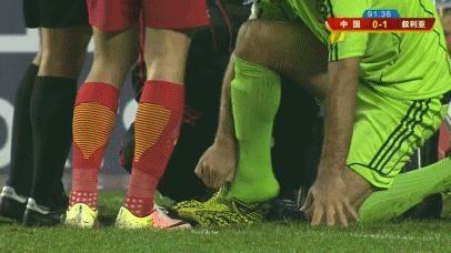 笑喷！如何拖延比赛时间，他们都是“卧草界”的老司机