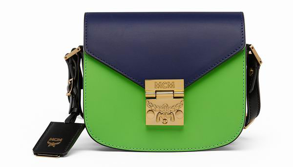 新年穿新色，草木绿单品正当红