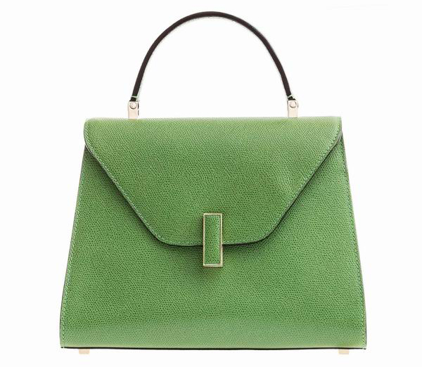 新年穿新色，草木绿单品正当红