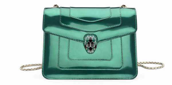 新年穿新色，草木绿单品正当红