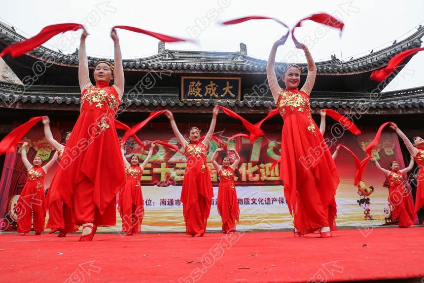 南通市第33届文化迎春会 百姓大舞台 (1).jpg