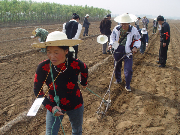艰难的回归——返乡实践者的观察与思考｜寻找返乡路