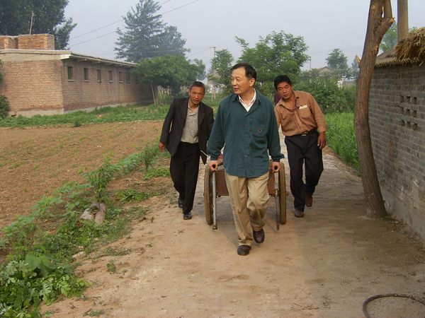 艰难的回归——返乡实践者的观察与思考｜寻找返乡路