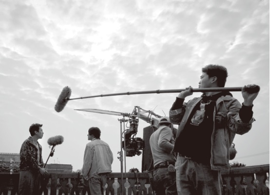 韩寒谈电影《乘风破浪》：比《后会无期》更商业一些