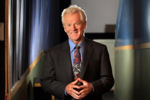 特朗普贸易顾问称德国操纵欧元，默克尔：支持欧央行独立施策