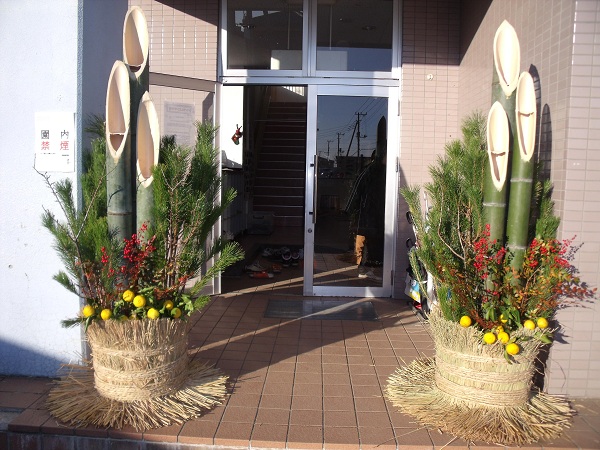 近代日本舍弃农历新年：削减政府开支