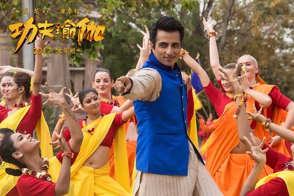 《功夫瑜伽》：审美疲劳的功夫和被浪费的瑜伽