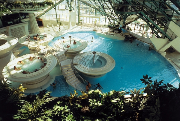 忘记阿尔卑斯，去比利牛斯山滑雪吧