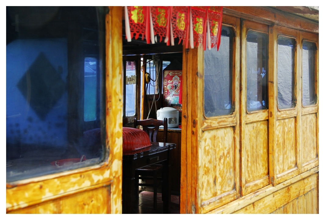 3、	船上的生活设施一应俱全。