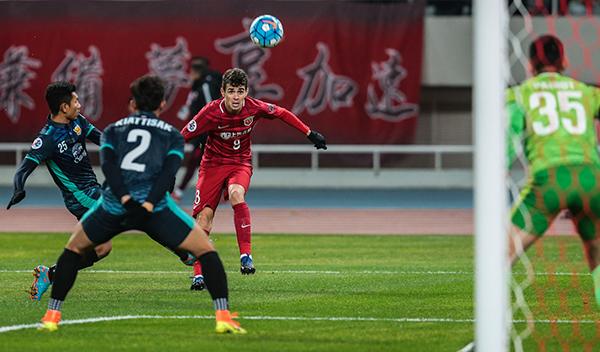 中国首秀特维斯和奥斯卡谁更强？申花还没学会驾驭“野兽”