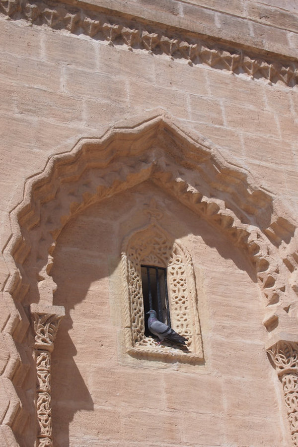 徜徉在蜜糖色的马耳丁，看一眼美索不达米亚