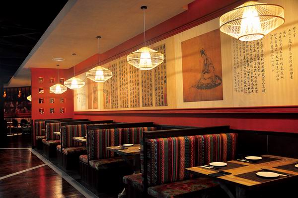 情人节，两个人在一起吃顿好饭很重要