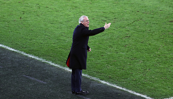 英超卫冕冠军目标改保级，莱斯特城今年的“奇迹”是摆烂