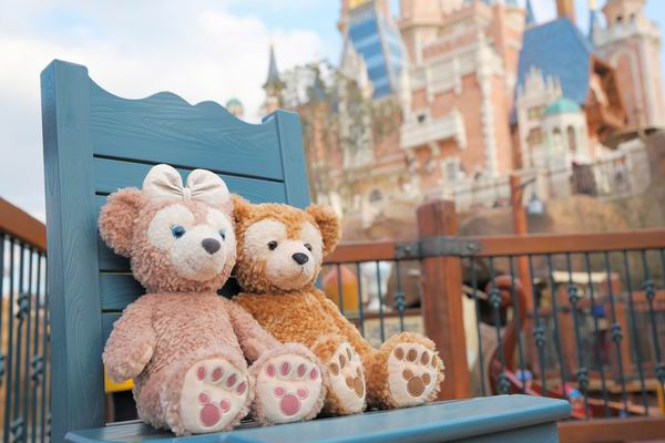 2017情人节出游趋势：请假带TA去主题乐园